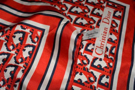 red dior scarf